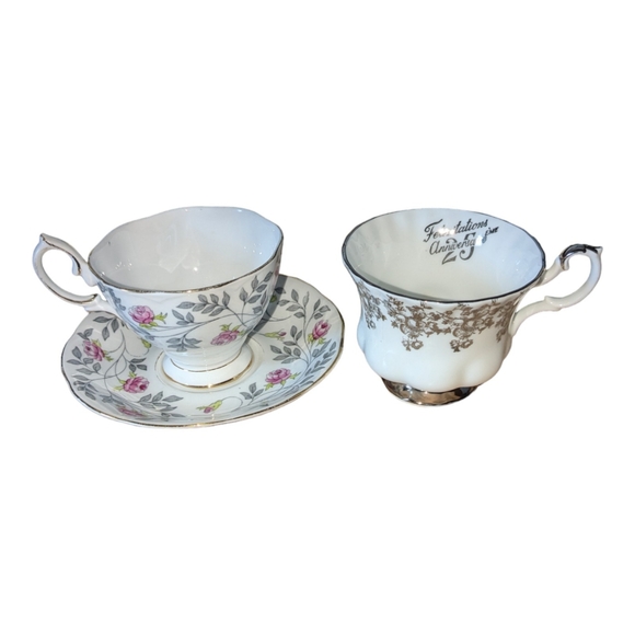 Royal Albert| x2 Bone China England Conway 25th Anniversary Tea Cups and Saucer - Picture 5 of 15